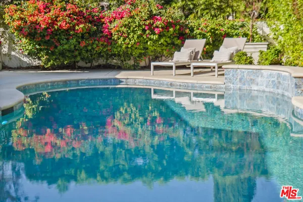 $1,699,000 | 11593 Kling Street, Valley Village, CA 91602