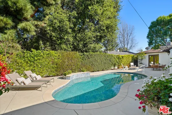$1,699,000 | 11593 Kling Street, Valley Village, CA 91602