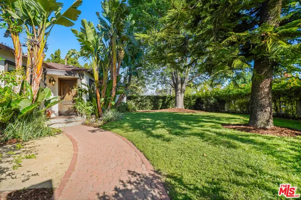 $1,699,000 | 11593 Kling Street, Valley Village, CA 91602