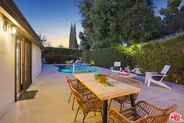 $1,699,000 | 11593 Kling Street, Valley Village, CA 91602
