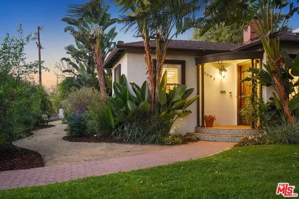 $1,699,000 | 11593 Kling Street, Valley Village, CA 91602