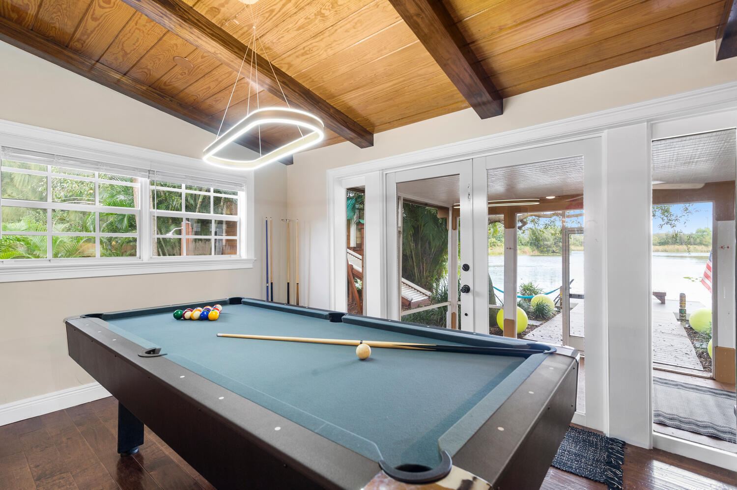303 Lang Road Cloud Lake, FL 33406 - Photo 19 of 38 a view of room with a large window