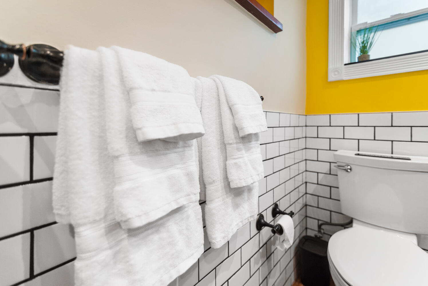 303 Lang Road Cloud Lake, FL 33406 - Photo 37 of 38 a bathroom with a toilet and a shower