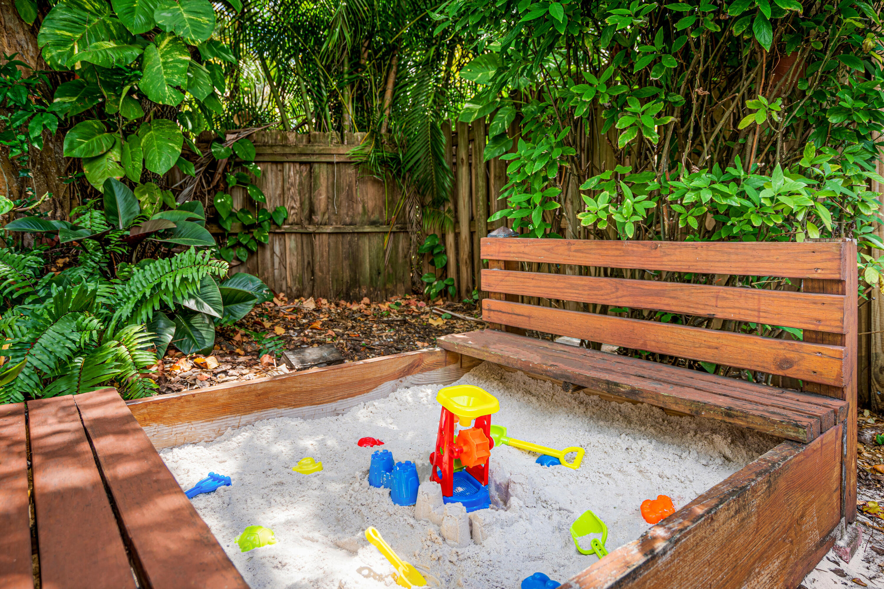303 Lang Road Cloud Lake, FL 33406 - Photo 4 of 38 a view of small pool