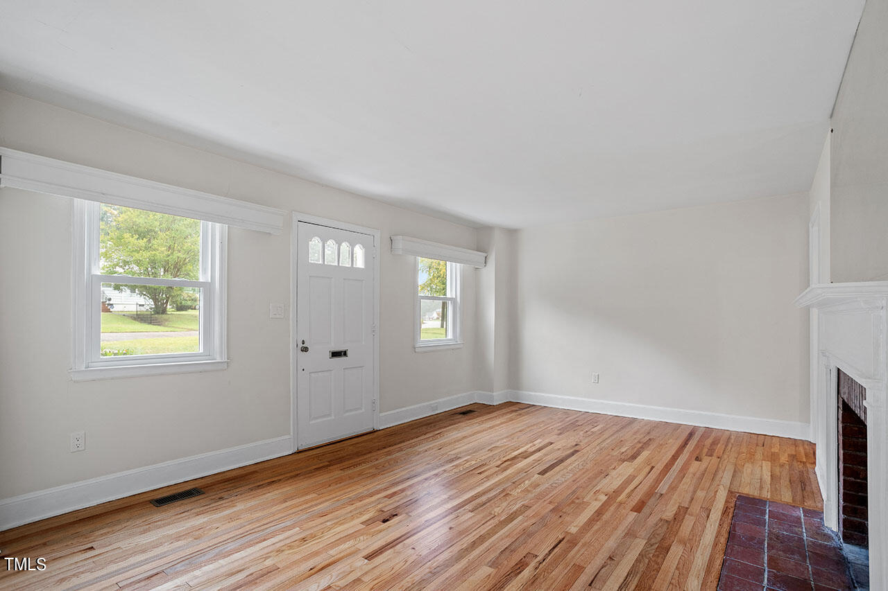 1822 Forest Road Durham, NC 27705 - Photo 8 of 32 1822 Forest Road_12