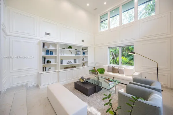 $33,995 | 7125 Los Pinos Boulevard, Coral Gables, FL 33143