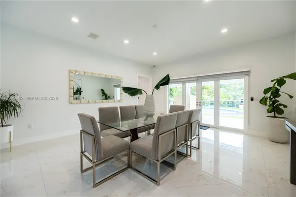 $33,995 | 7125 Los Pinos Boulevard, Coral Gables, FL 33143