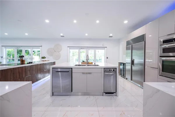 $33,995 | 7125 Los Pinos Boulevard, Coral Gables, FL 33143