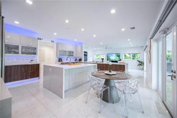 $33,995 | 7125 Los Pinos Boulevard, Coral Gables, FL 33143