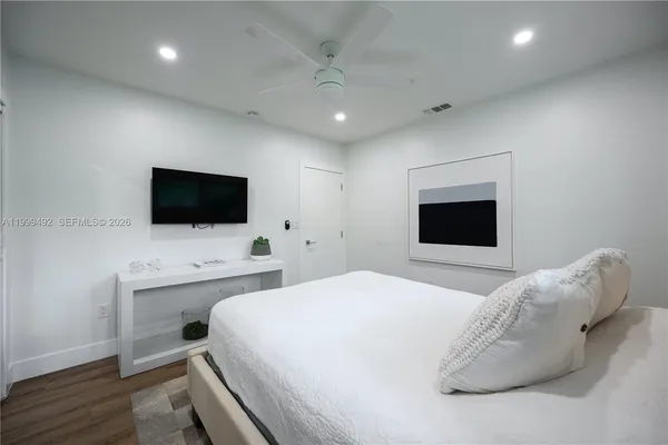 $33,995 | 7125 Los Pinos Boulevard, Coral Gables, FL 33143