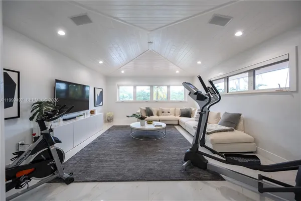 $33,995 | 7125 Los Pinos Boulevard, Coral Gables, FL 33143