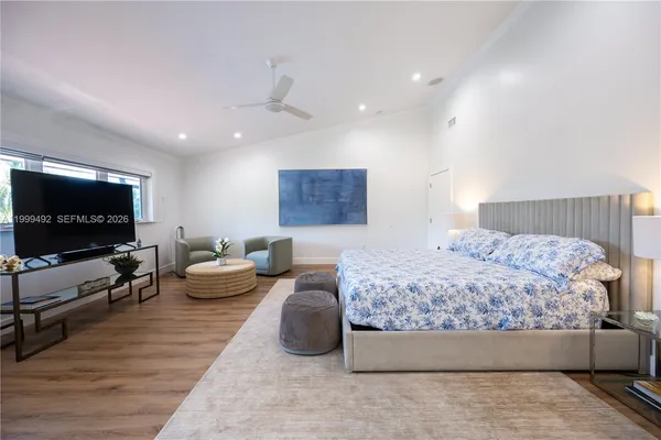 $33,995 | 7125 Los Pinos Boulevard, Coral Gables, FL 33143