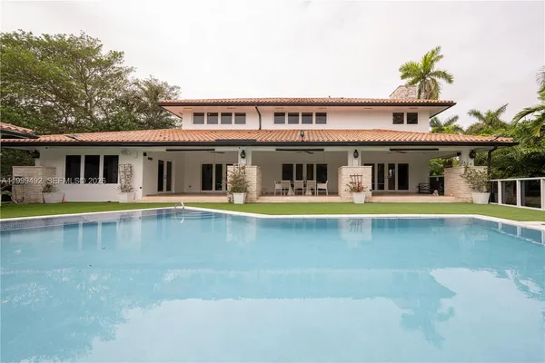$33,995 | 7125 Los Pinos Boulevard, Coral Gables, FL 33143
