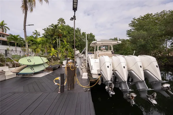 $33,995 | 7125 Los Pinos Boulevard, Coral Gables, FL 33143