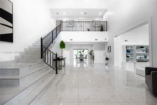 $33,995 | 7125 Los Pinos Boulevard, Coral Gables, FL 33143