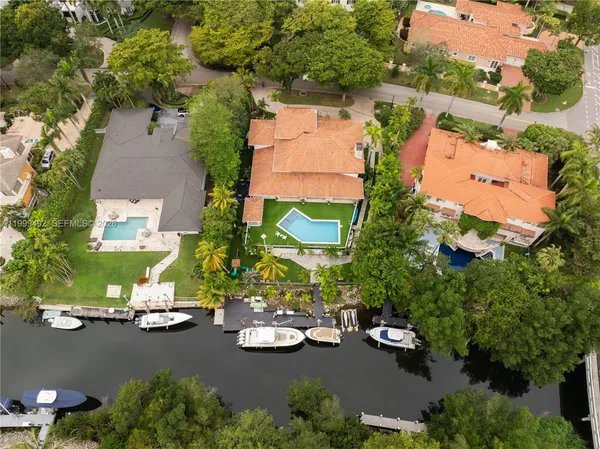$33,995 | 7125 Los Pinos Boulevard, Coral Gables, FL 33143