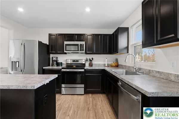 $335,000 | 1929 Alex Road, Easton, PA 18040