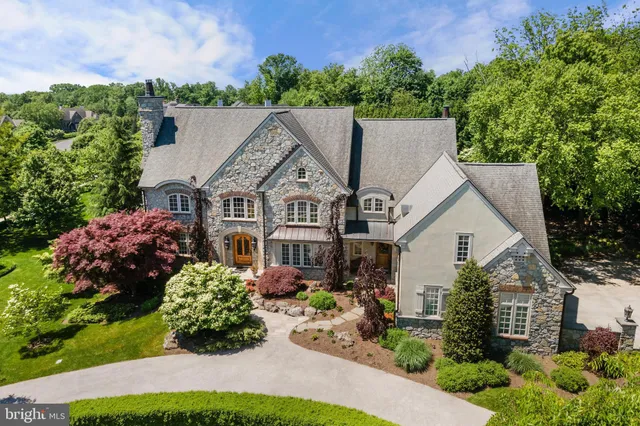 $2,695,000 | 909 North Penn Oak Road, Lower Gwynedd, PA 19002