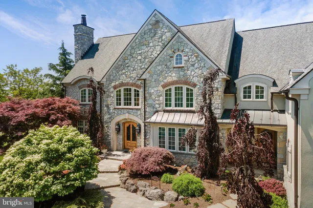 $2,695,000 | 909 North Penn Oak Road, Lower Gwynedd, PA 19002