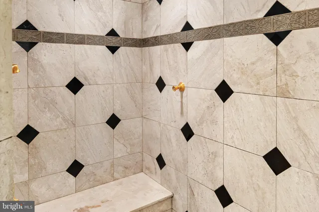 $2,695,000 | 909 North Penn Oak Road, Lower Gwynedd, PA 19002