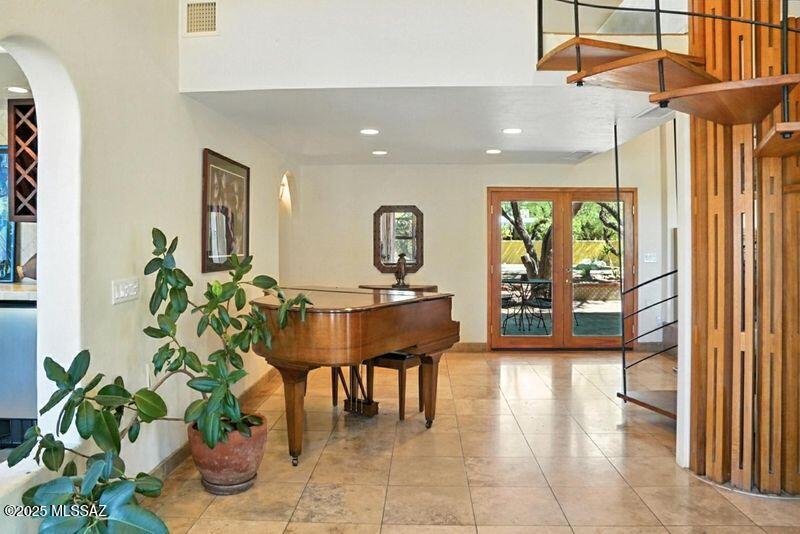 8041 East Alvin Road Tucson, AZ 85750 - Photo 6 of 41
