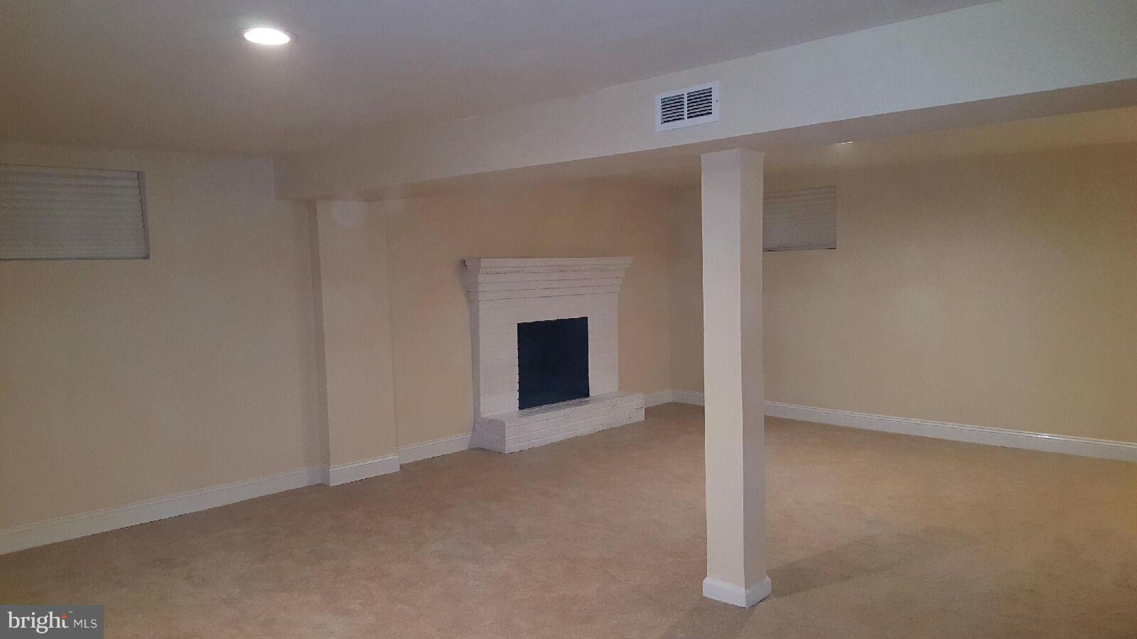 2102 Ritchie Road District Heights, MD 20747 - Photo 13 of 15 Family Room