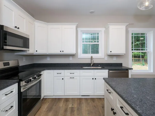 $399,000 | 560 South N C 39 Highway, Louisburg, NC 27549