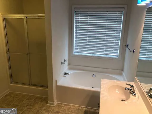 $2,500 | 225 Lexington Circle, Athens, GA 30605