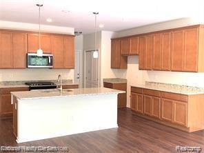 24783 Ivy Road Novi, MI 48375 - Photo 8 of 54