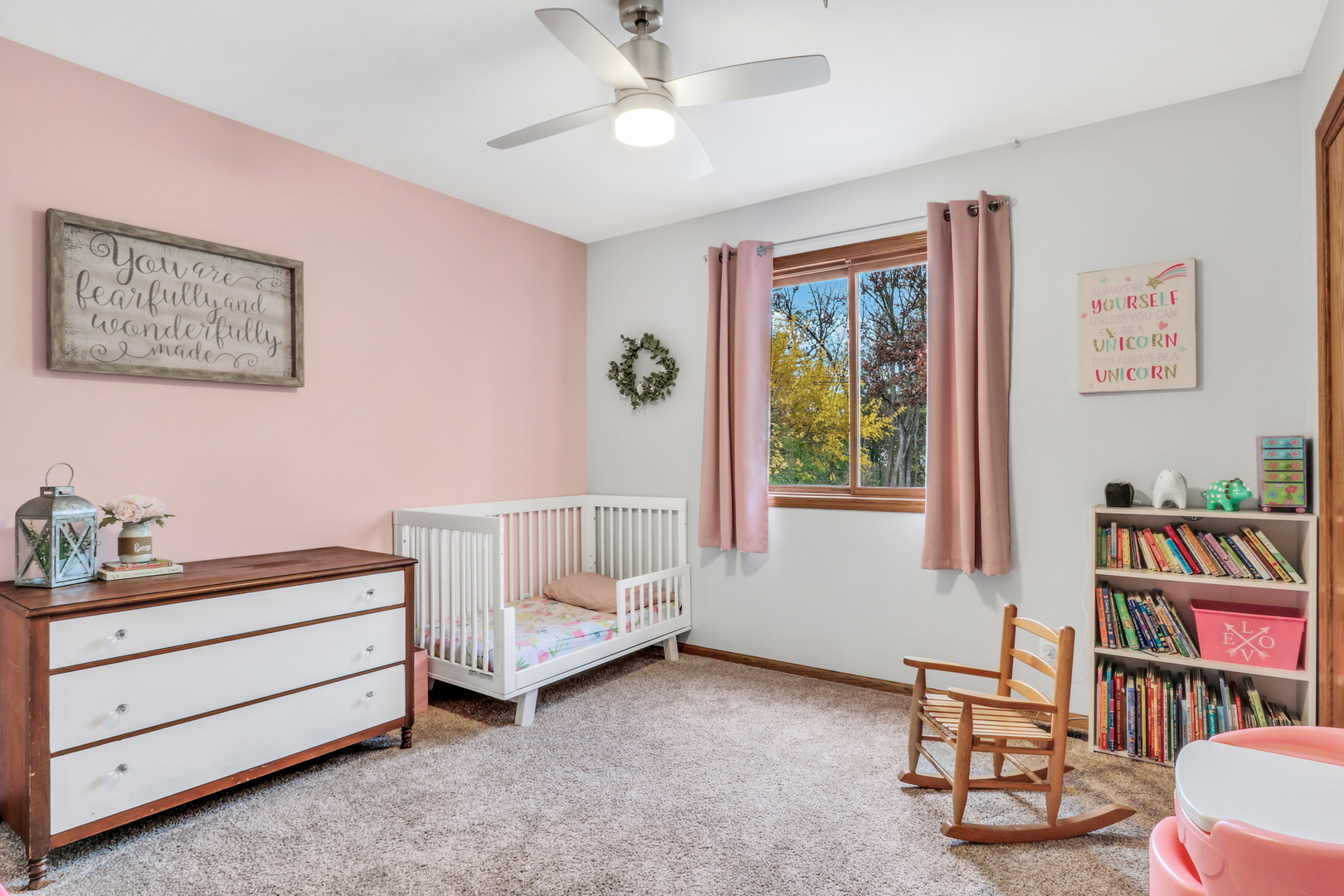 25911 West Highpoint Road Ingleside, IL 60041 - Photo 14 of 29 a room with a bed and a window