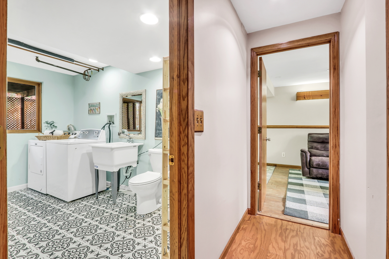 25911 West Highpoint Road Ingleside, IL 60041 - Photo 18 of 29 a bathroom with a sink a toilet and a mirror