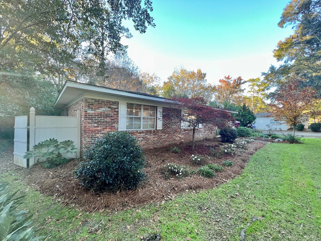 405 Santolina Road Dothan, AL 36303 - Photo 3 of 28