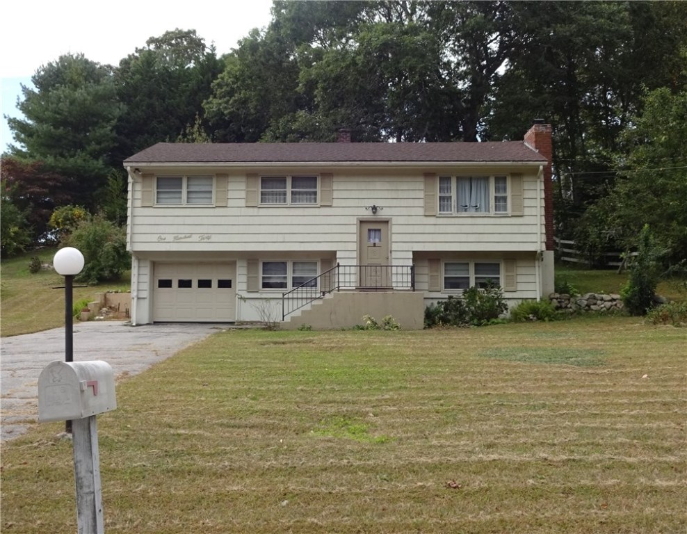 130 Winnapaug Road Westerly, RI 02891 - Photo 2 of 37
