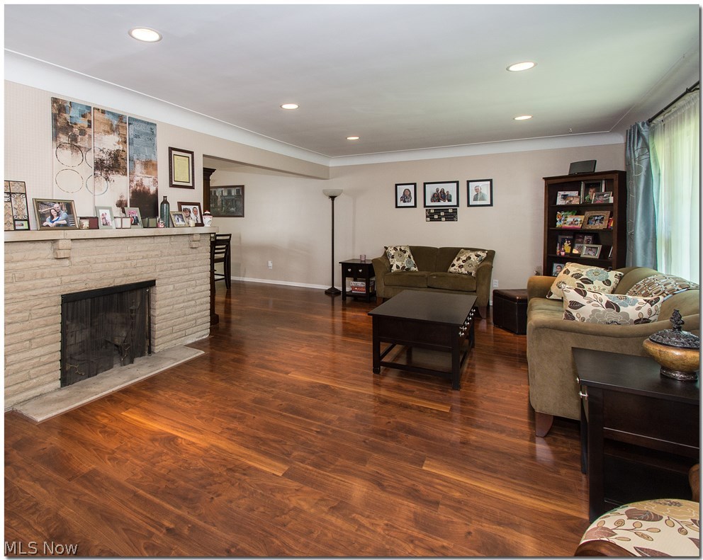 22475 Rye Road Beachwood, OH 44122 - Photo 3 of 33 Gallery Image 3