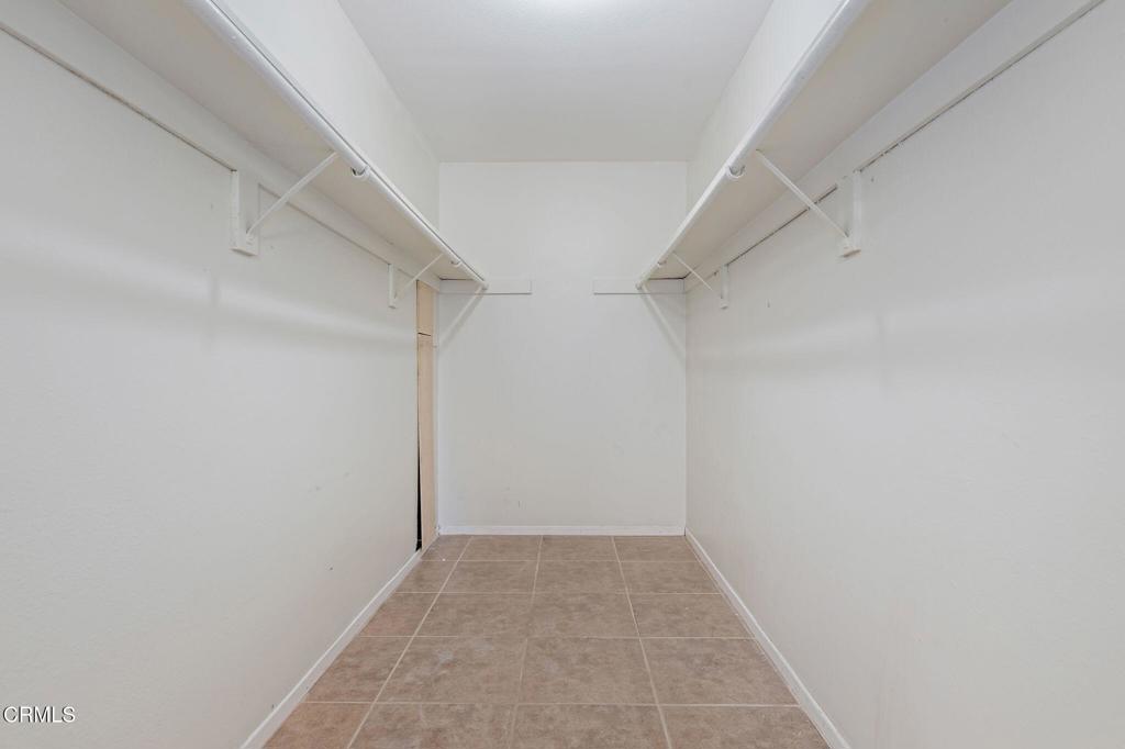 4221 Justin Way Oxnard, CA 93033 - Photo 23 of 37