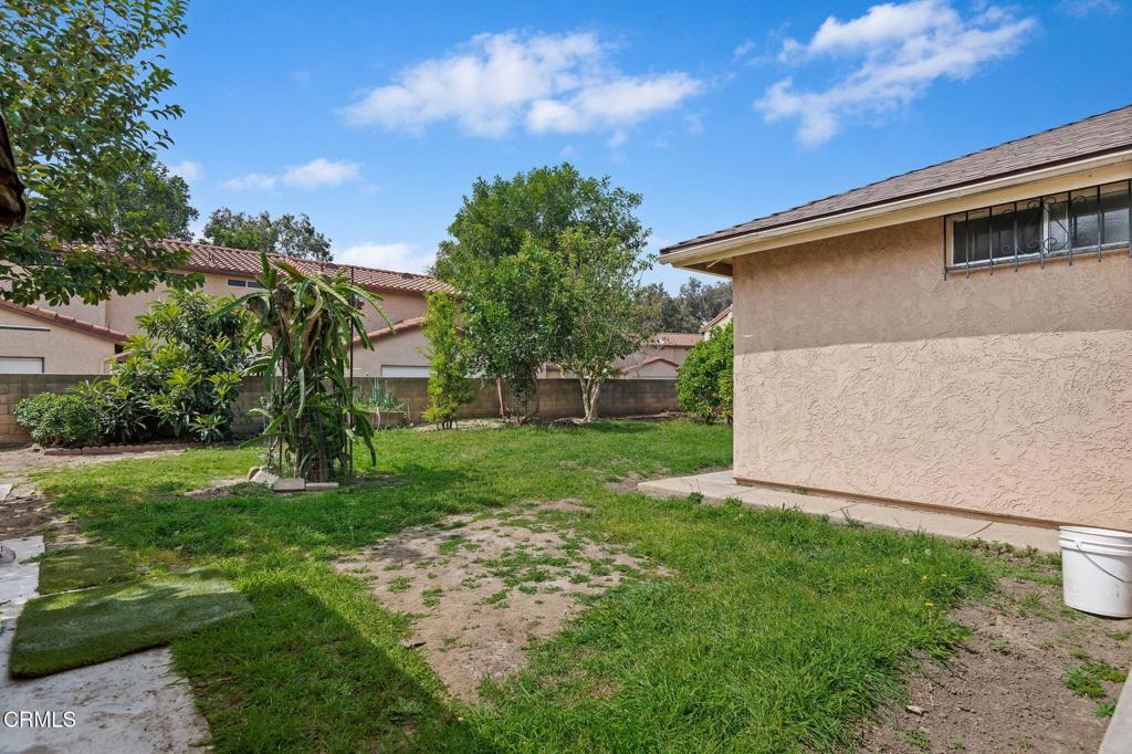 4221 Justin Way Oxnard, CA 93033 - Photo 35 of 37