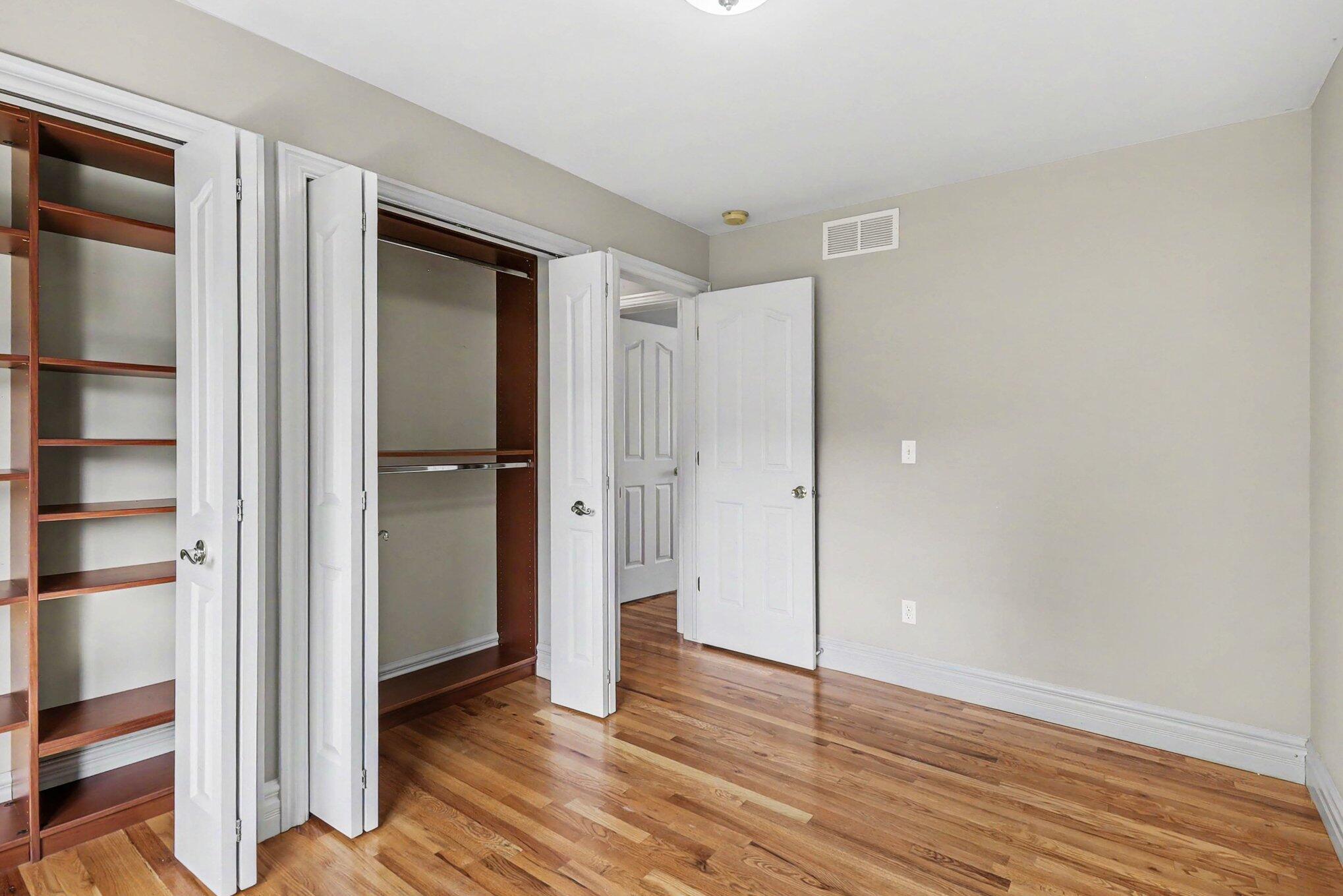 431 East Ferry Street Detroit, MI 48202 - Photo 22 of 32 024_file_4741