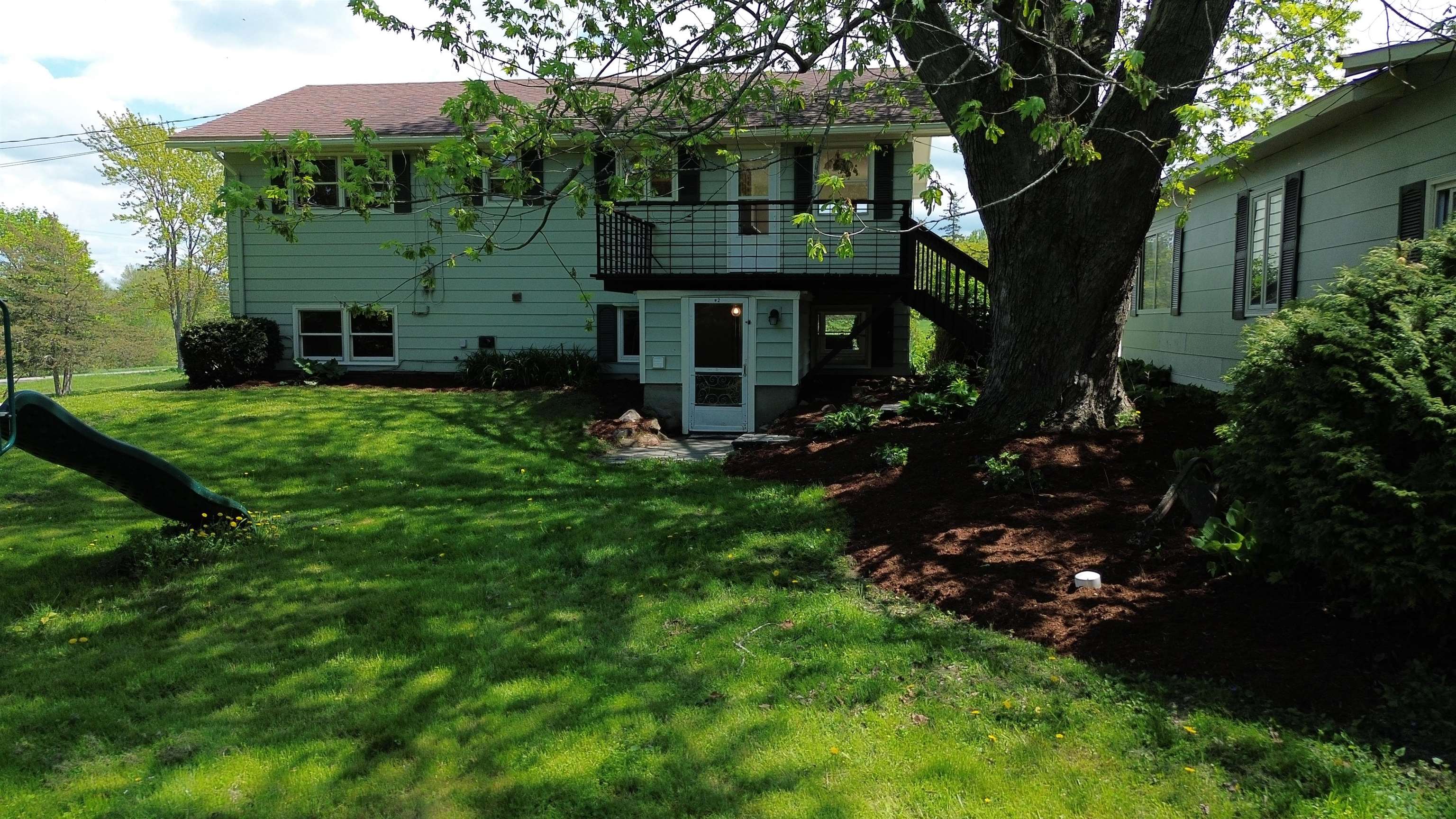 44 Turquoise Road Shelburne, VT 05482 - Photo 17 of 21 Gallery Image 17