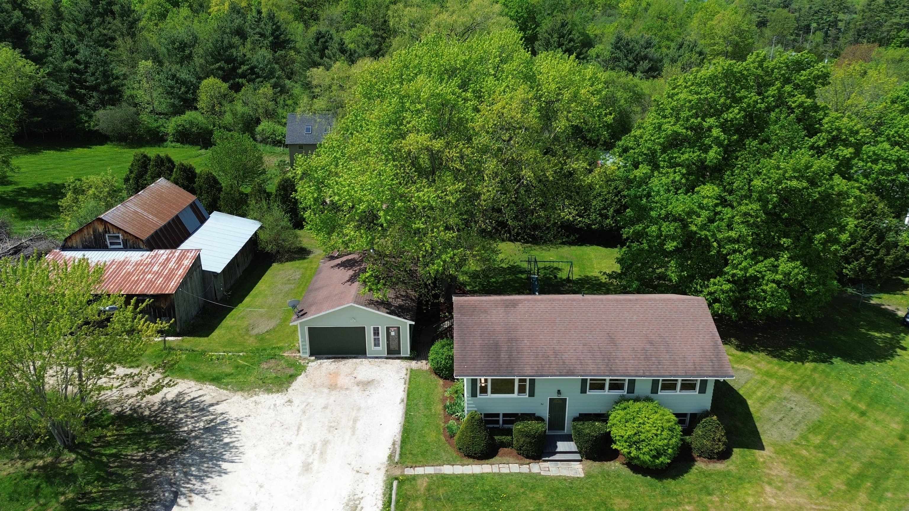 44 Turquoise Road Shelburne, VT 05482 - Photo 21 of 21 Gallery Image 21