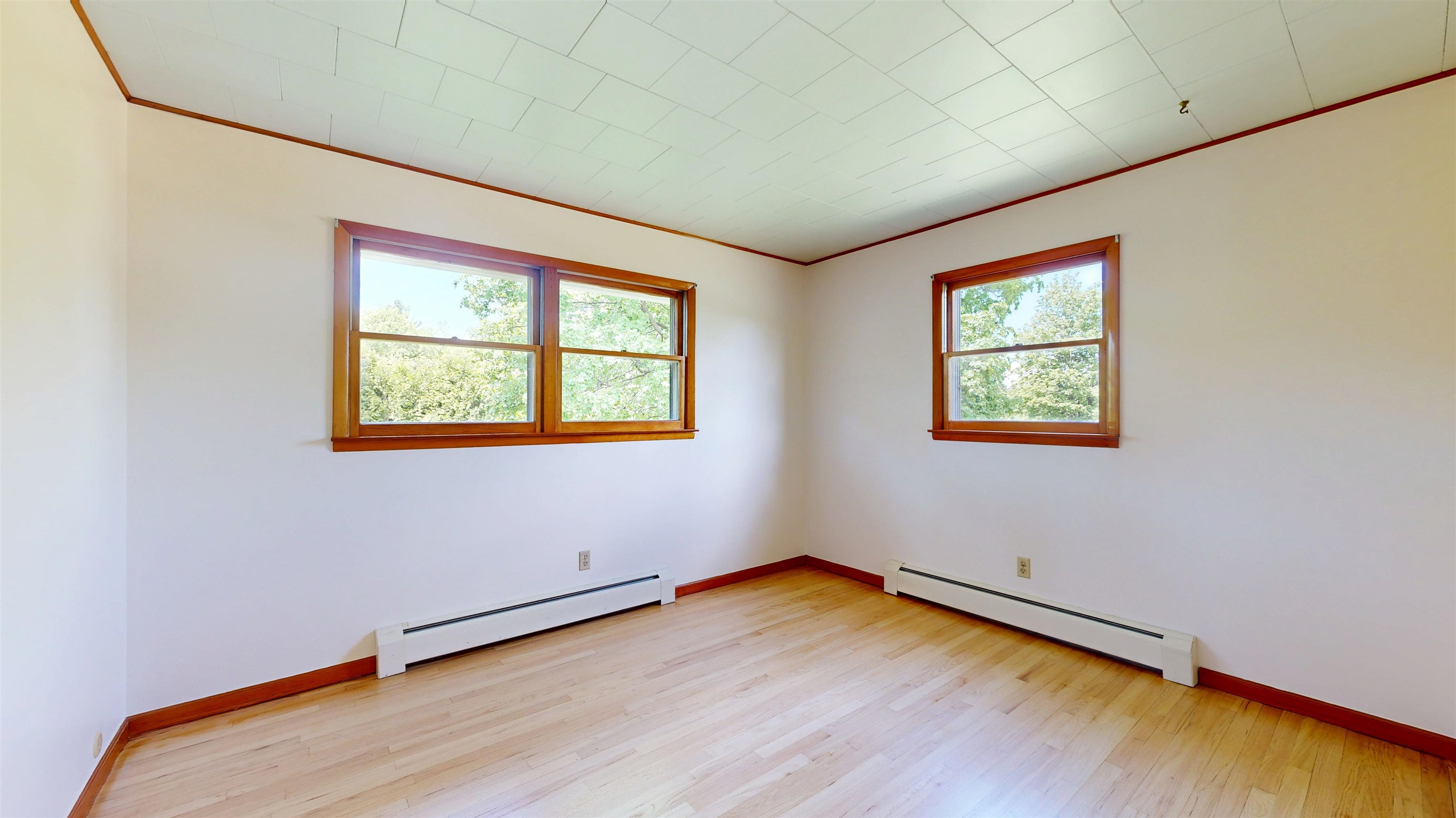 44 Turquoise Road Shelburne, VT 05482 - Photo 9 of 21 Gallery Image 9