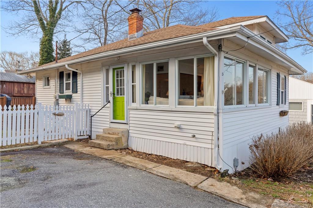 15 Seaview Road Old Lyme, CT 06371 - Photo 1 of 1 Front Door