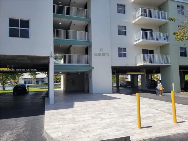 $1,800 | 8260 Southwest 210th Street, Unit 319, Cutler Bay, FL 33189