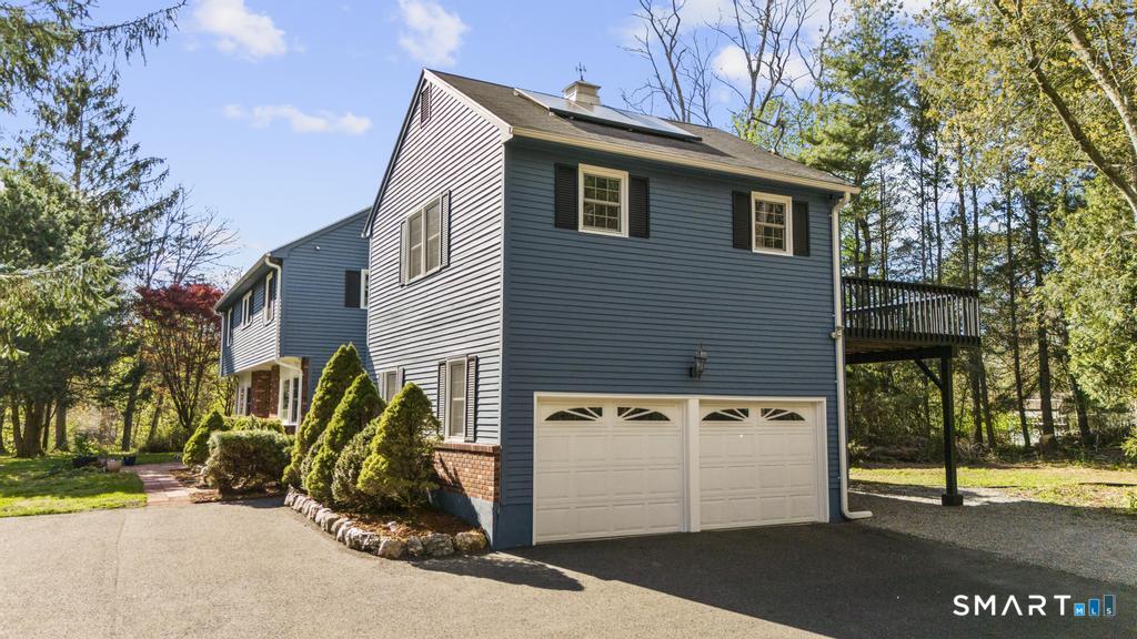 45 Ansonia Road Woodbridge, CT 06525 - Photo 21 of 23 2 car garage