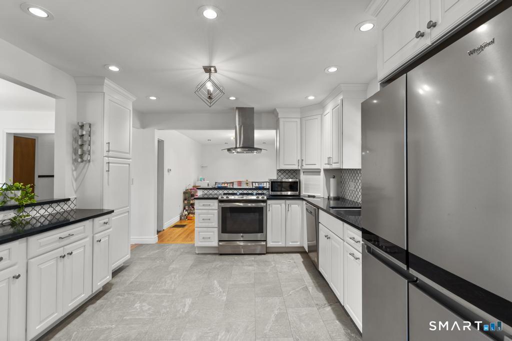 45 Ansonia Road Woodbridge, CT 06525 - Photo 5 of 23 Beautiful updated kitchen
