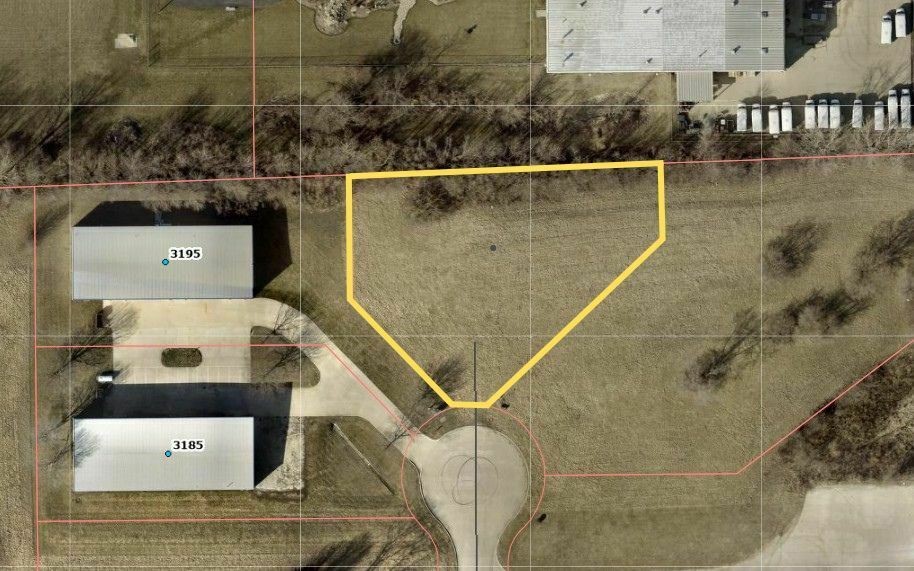 3190 Grand Prix Drive Decatur, IL 62526 - Photo 2 of 2