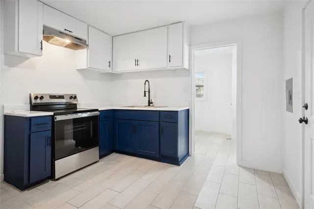 $349,900 | 3606 Texas Drive, Dallas, TX 75211