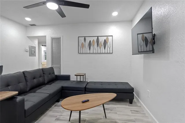 $3,500 | 1612 Ferris Avenue, Unit 1, Orlando, FL 32803