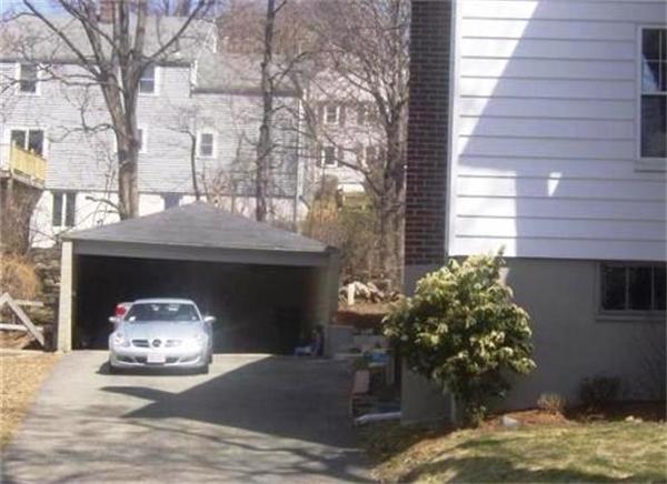 26 Walcott Road, Unit 26 Watertown, MA 02472 - Photo 11 of 11