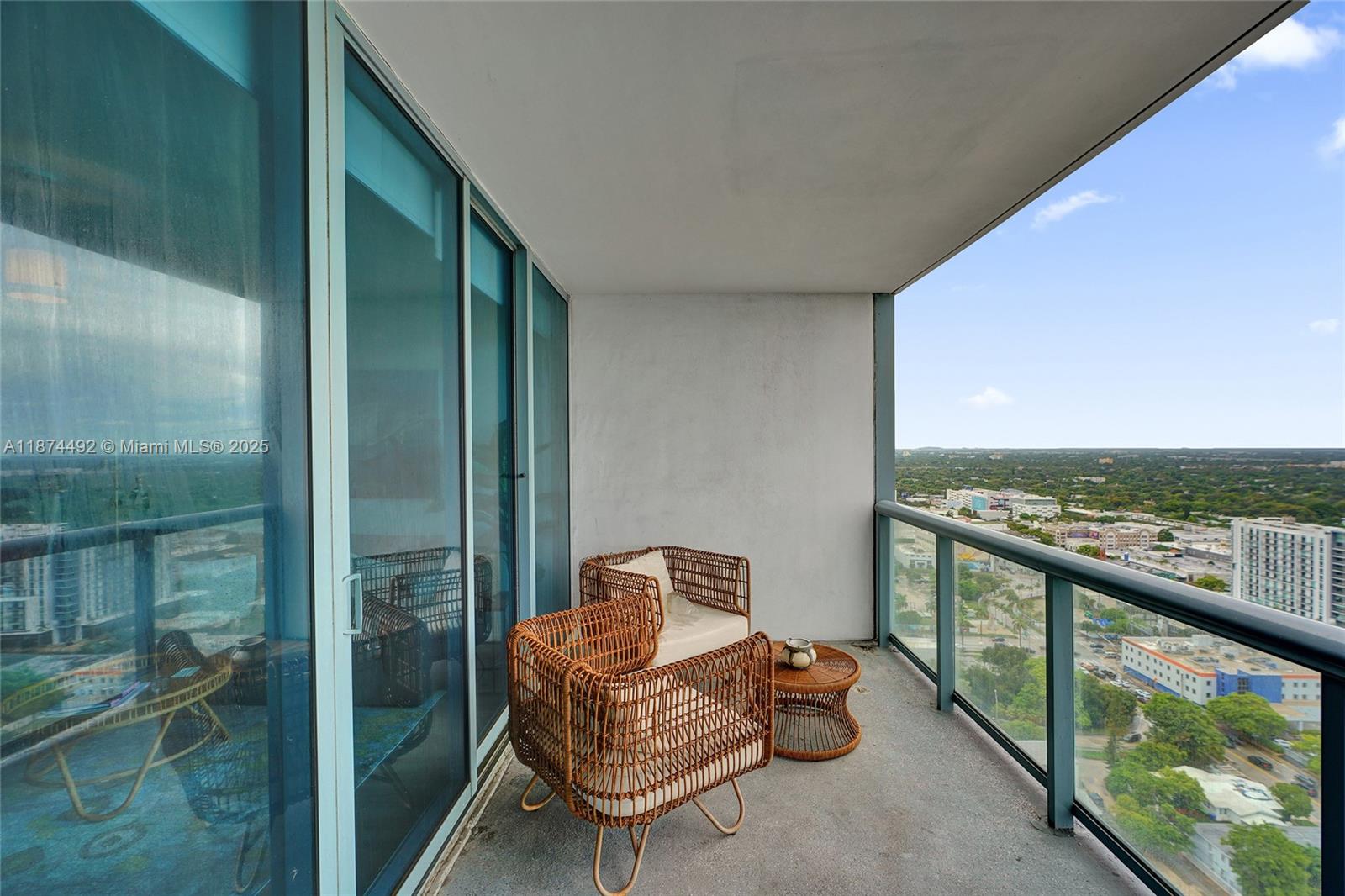 601 Northeast 36th Street, Unit 2703 Miami, FL 33137 - Photo 37 of 64