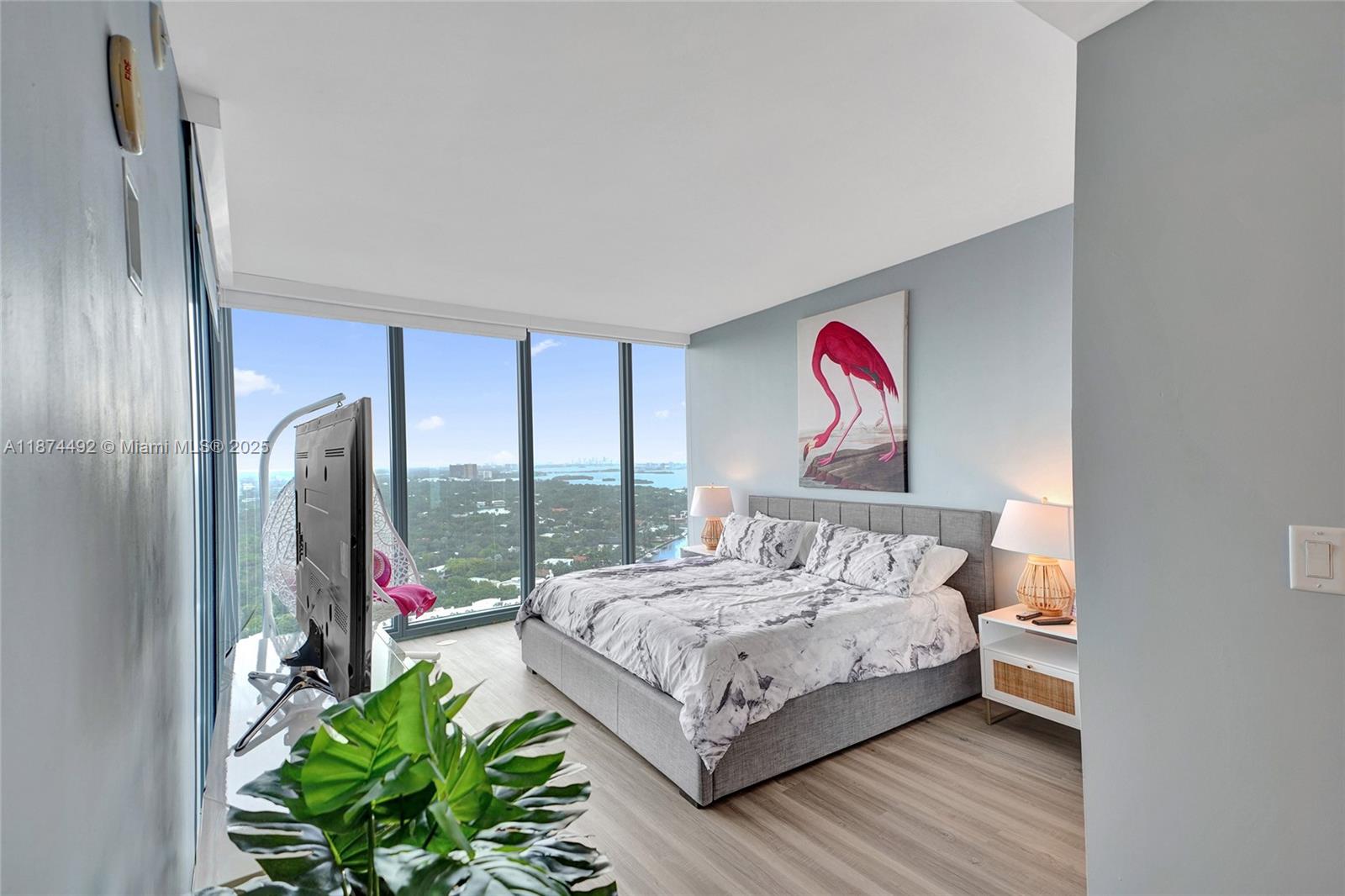 601 Northeast 36th Street, Unit 2703 Miami, FL 33137 - Photo 9 of 64